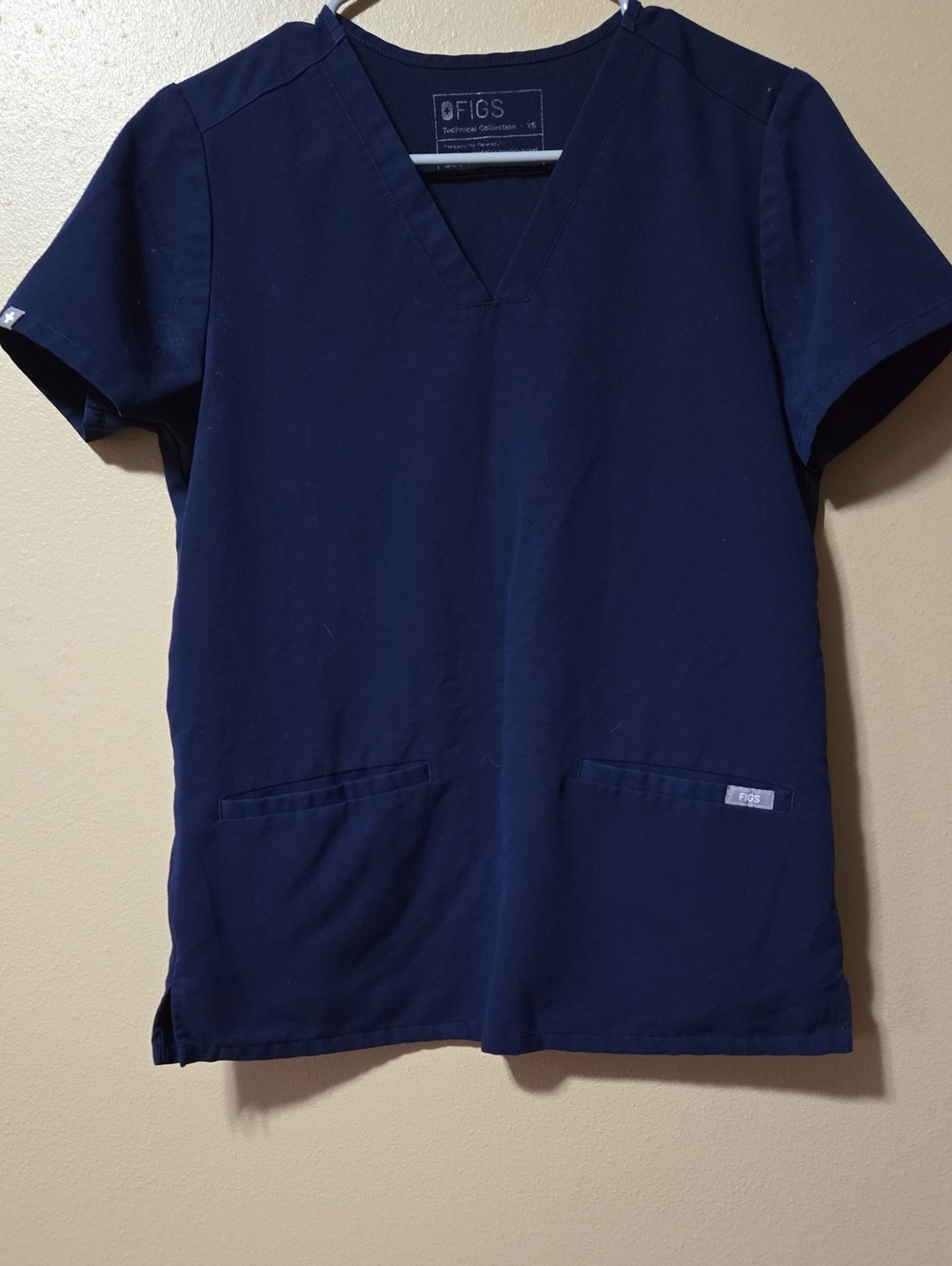 FIGS Women's Scrub Top
